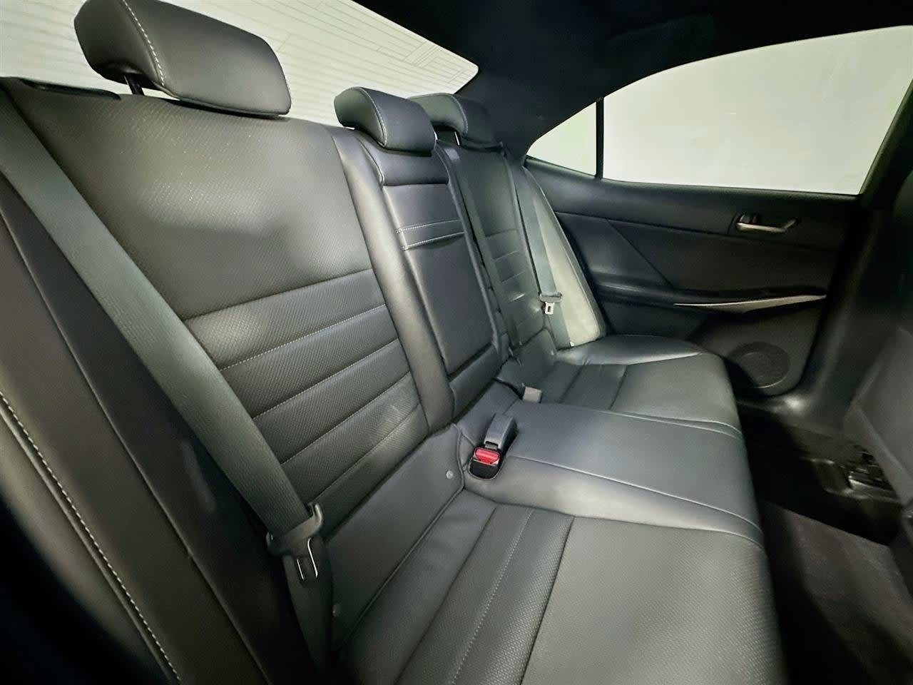2019 Lexus IS 300 